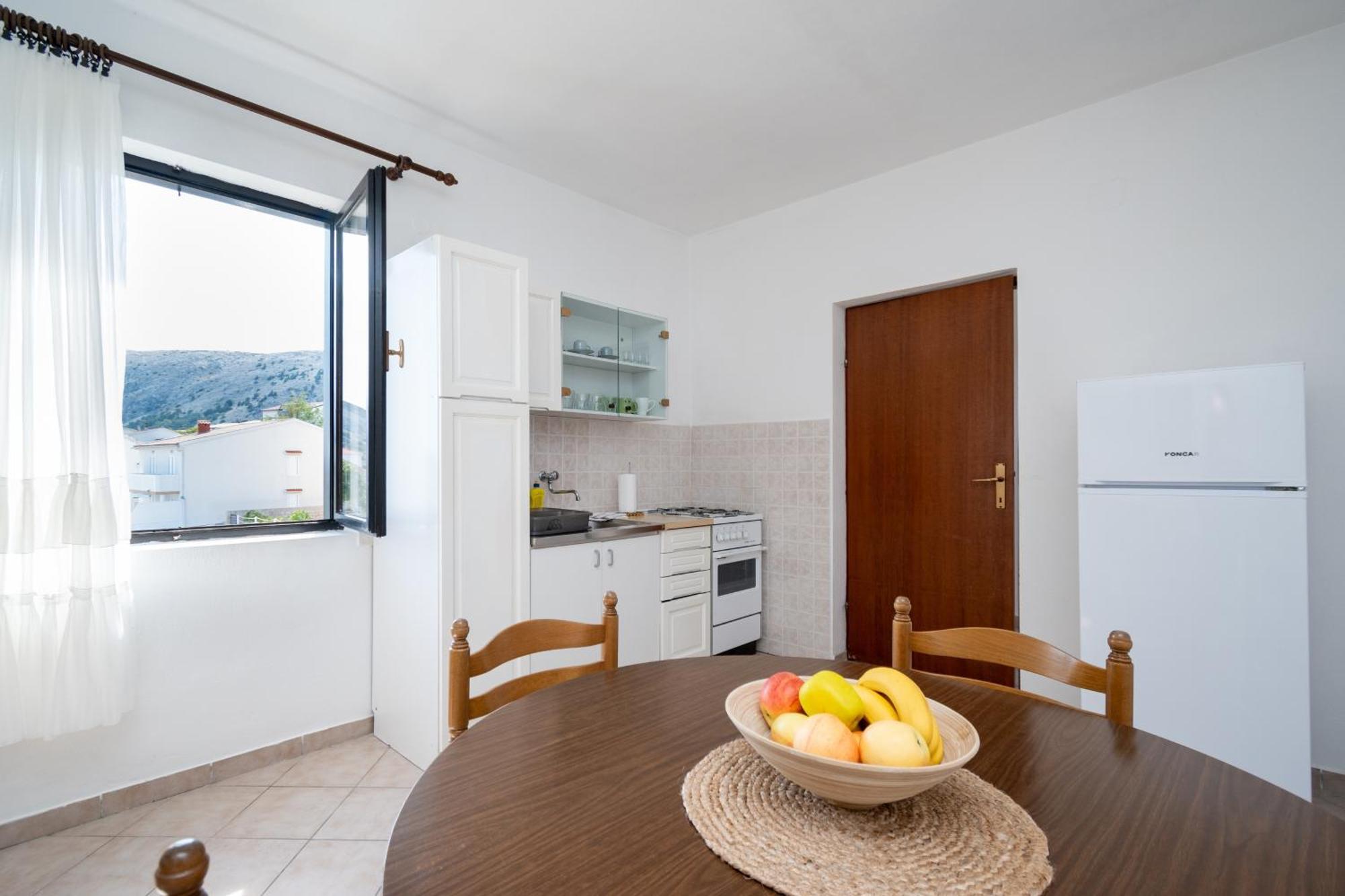 Apartments With A Parking Space Pag - 15765 パグ エクステリア 写真